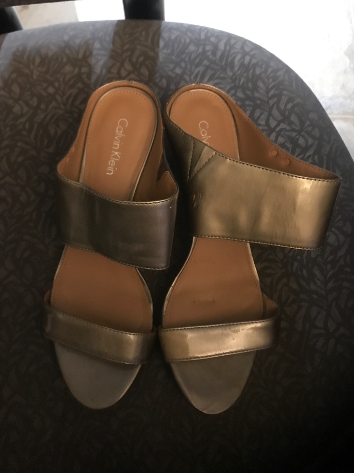 Calvin Klein Cecily Women’s Silver Open Toe Sandals Heels Size 7 US Leather