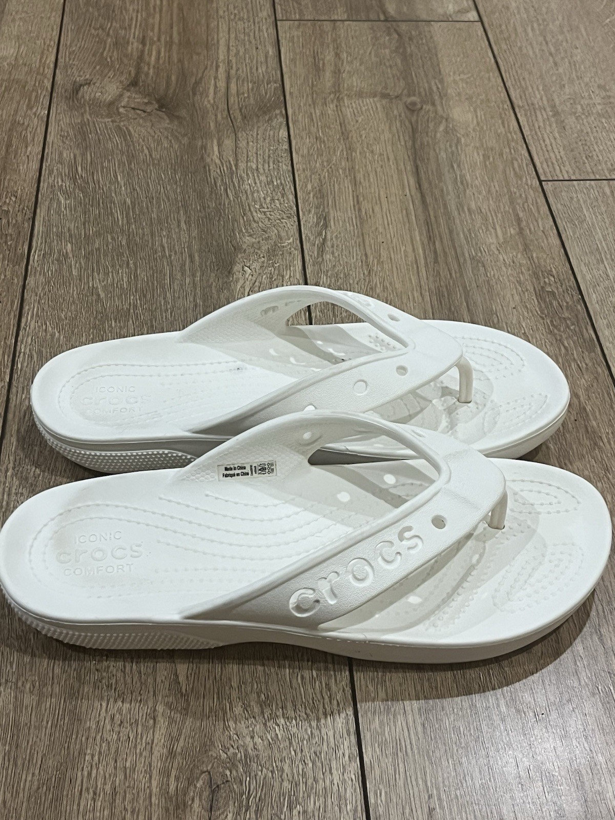 Crocs Flip Flops White/White Baya II-US 6 Mens/ 8 Womens