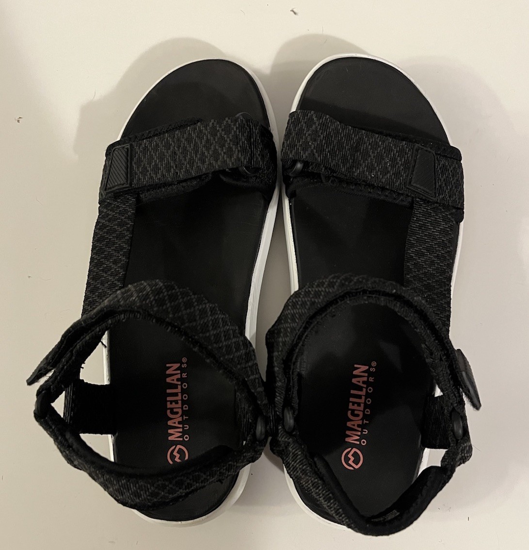 Magellan Outdoors Adjustable Strap Sandals Water Resistant Size US 7 M Black