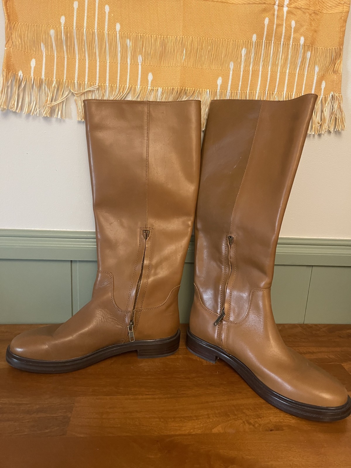 Madewell The Drumgold Boot in Extended Calf Size 9