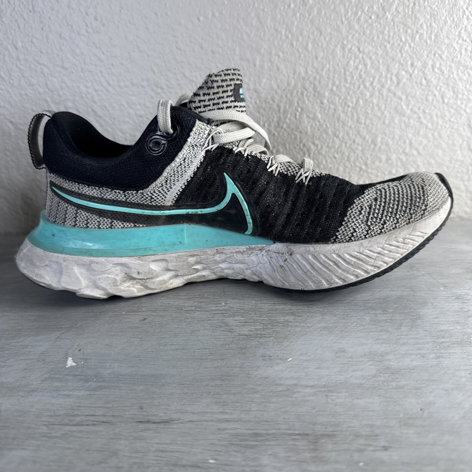 Nike React Infinity Run Flyknit 2 Running Shoes Womens Size 7 Black CT2423-103