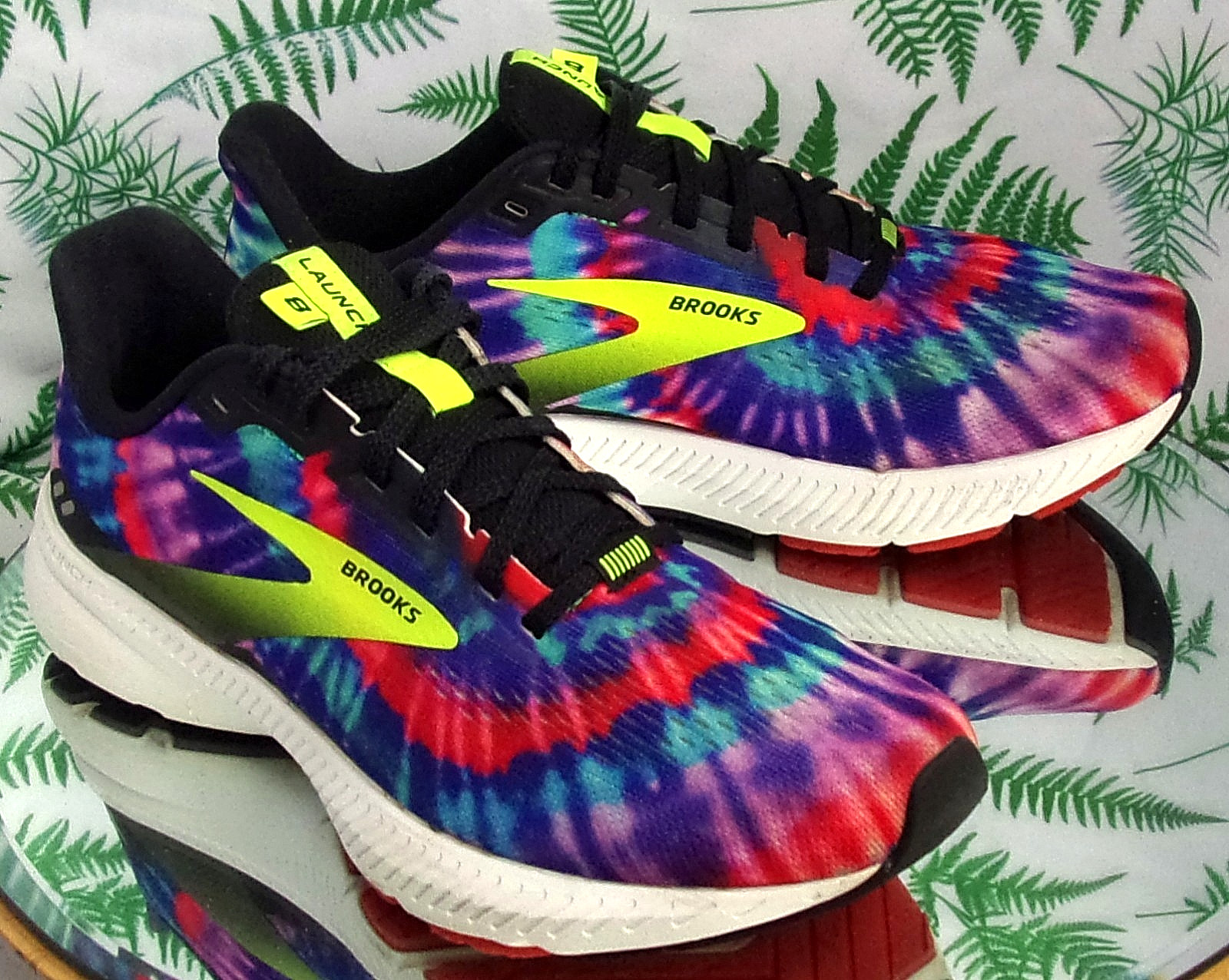 BROOKS LAUNCH 8 TIE DYE SNEAKERS LACED ATHLETIC RUNNING SHOES US WOMENS SZ 8 B