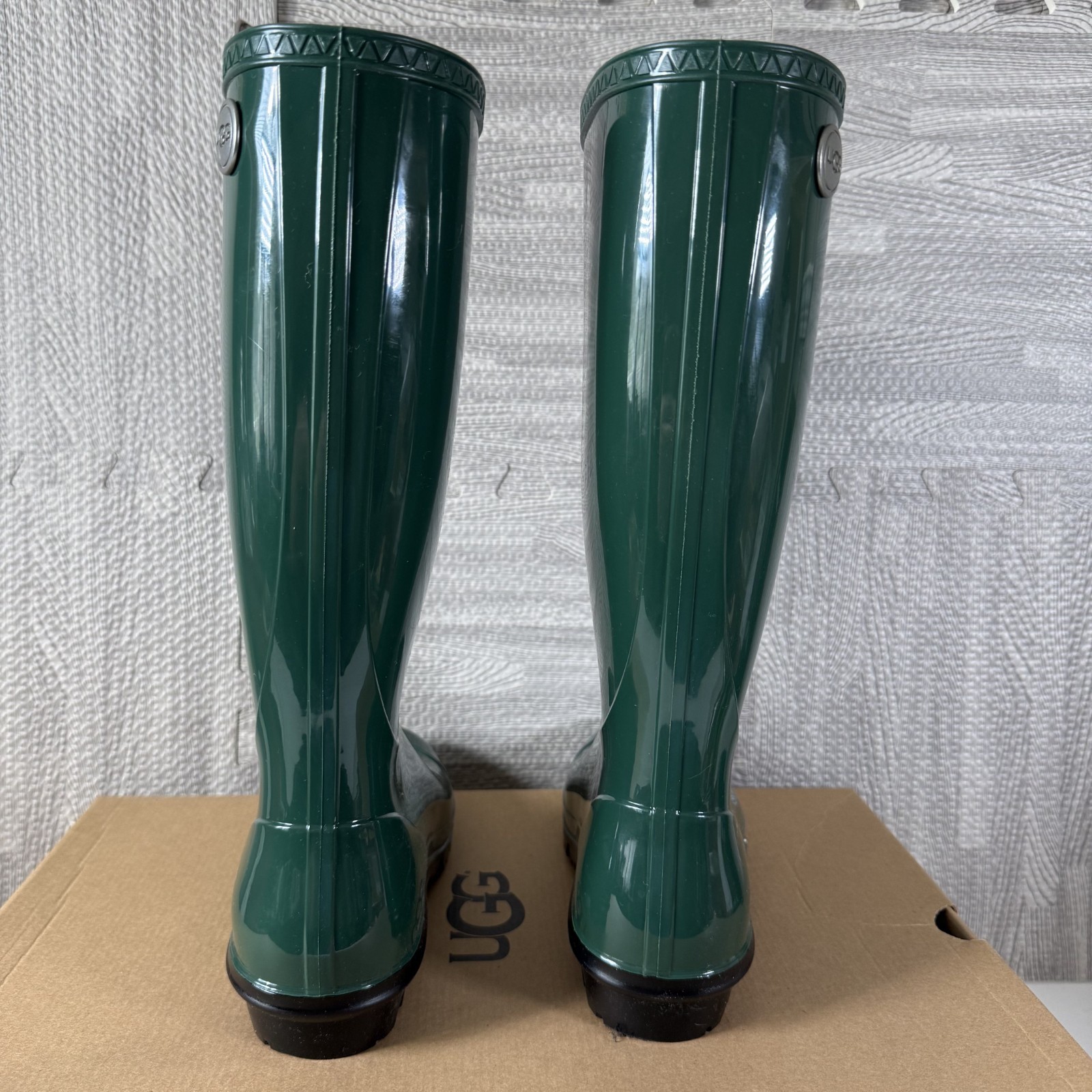 UGG Women’s Pine Shaye Rain Boots Size 6 Made in USA