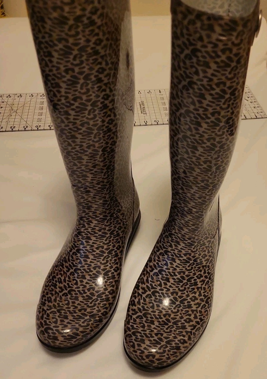 🔥Ugg Women’s Classic Shaye Tall Rain Boot Black Leopard Size 9