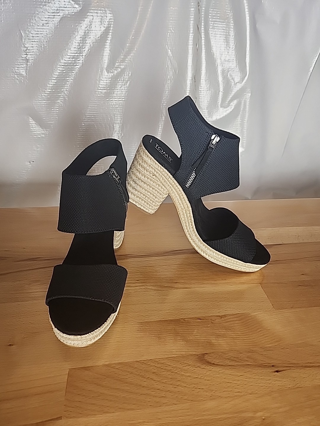 TOMS Majorca Rope Platform Espadrille Sandals 12 Black Block Heel Resort Chic