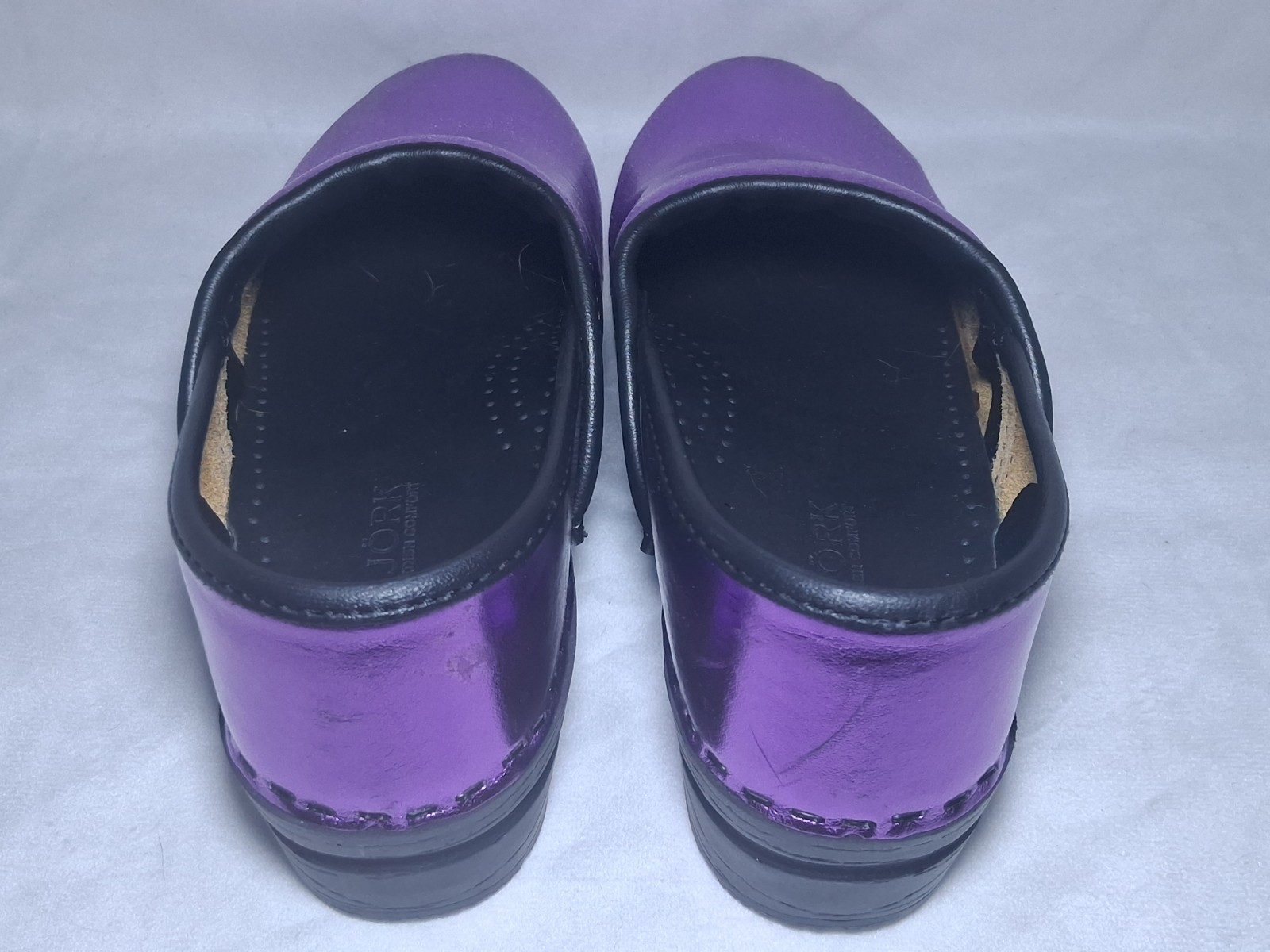 Bjork Womens Clog Nursing Shoes Size 36 – 37 US 5.5 – 6 Purple Metallic GUC