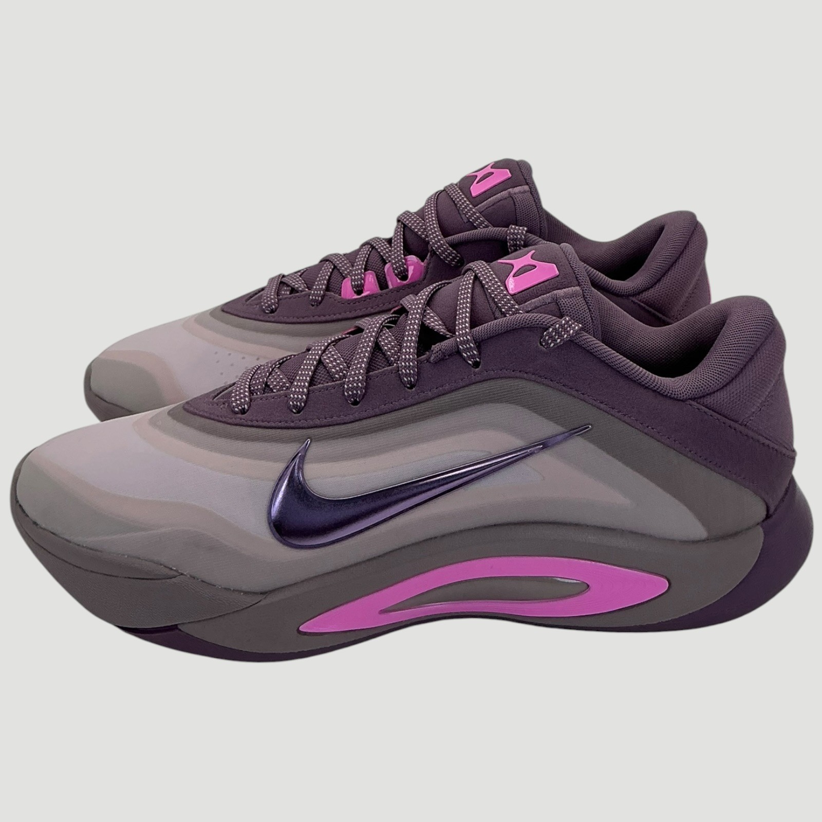 Nike A’One «Dog Mom» Women’s Size 11 Violet Dust/Pink Spell Basketball Shoe NWOB