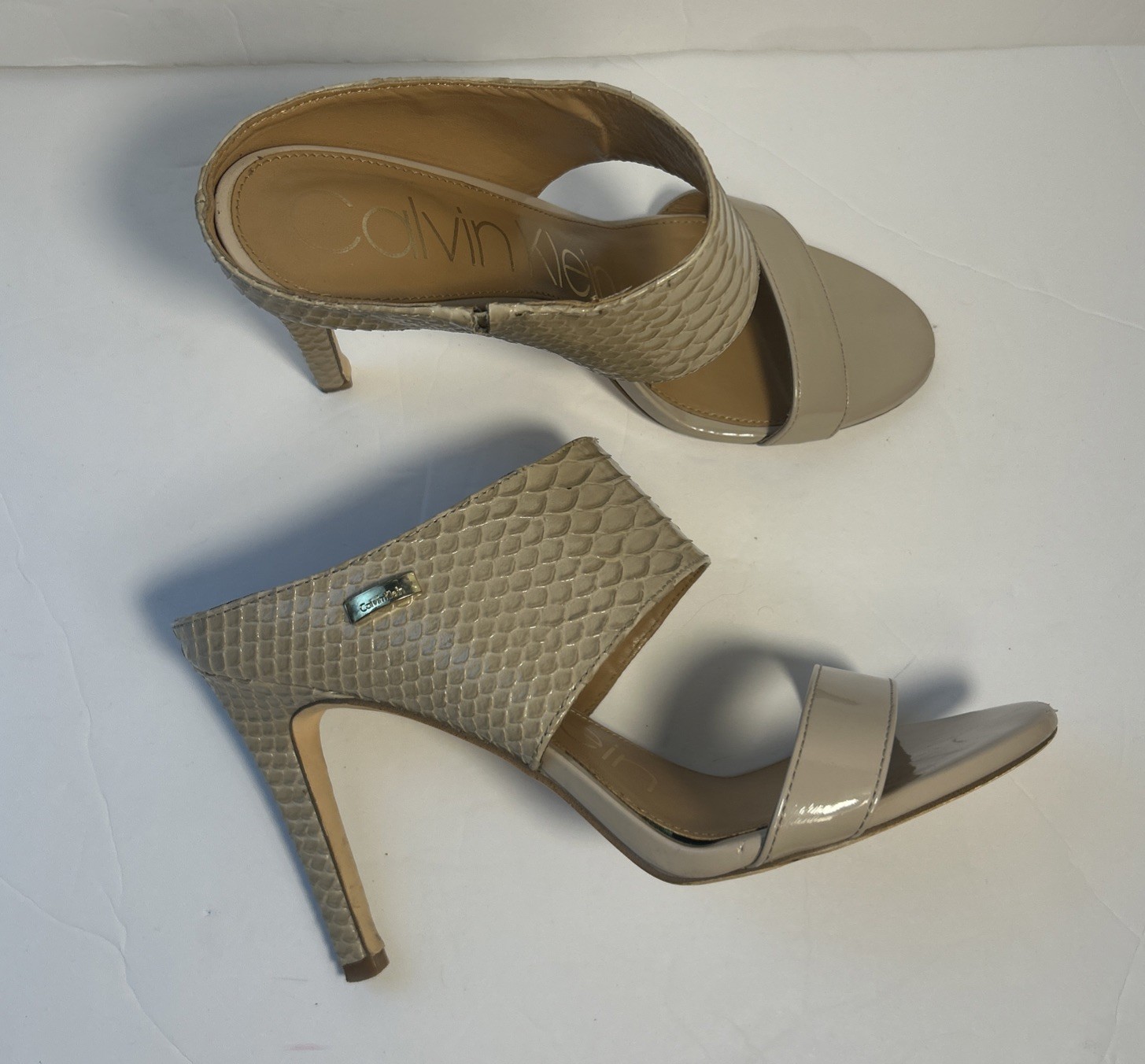 Calvin Klein Mule Slides Womens Shayna Taupe Faux Leather Snakeskin Heels Sz 7.5