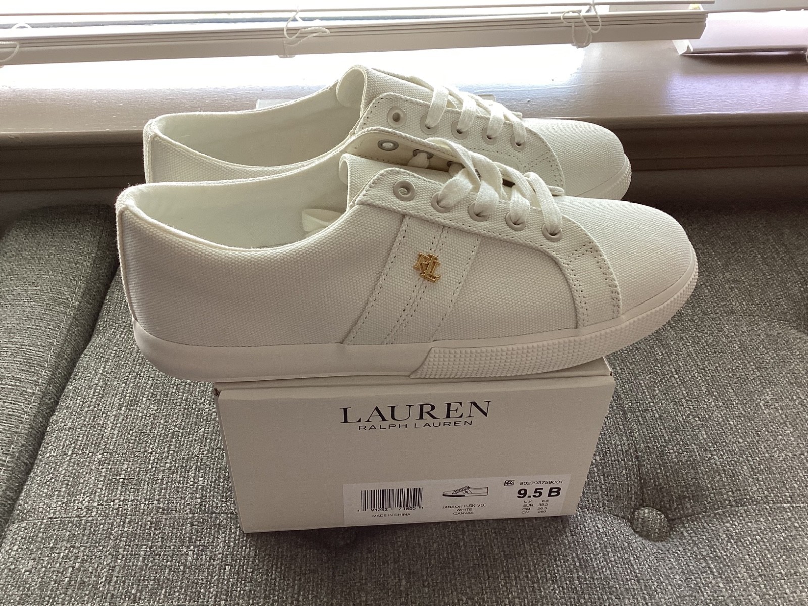 NWT Lauren Ralph Lauren Women’s Janson II Lace-Up Sneakers, size 9.5