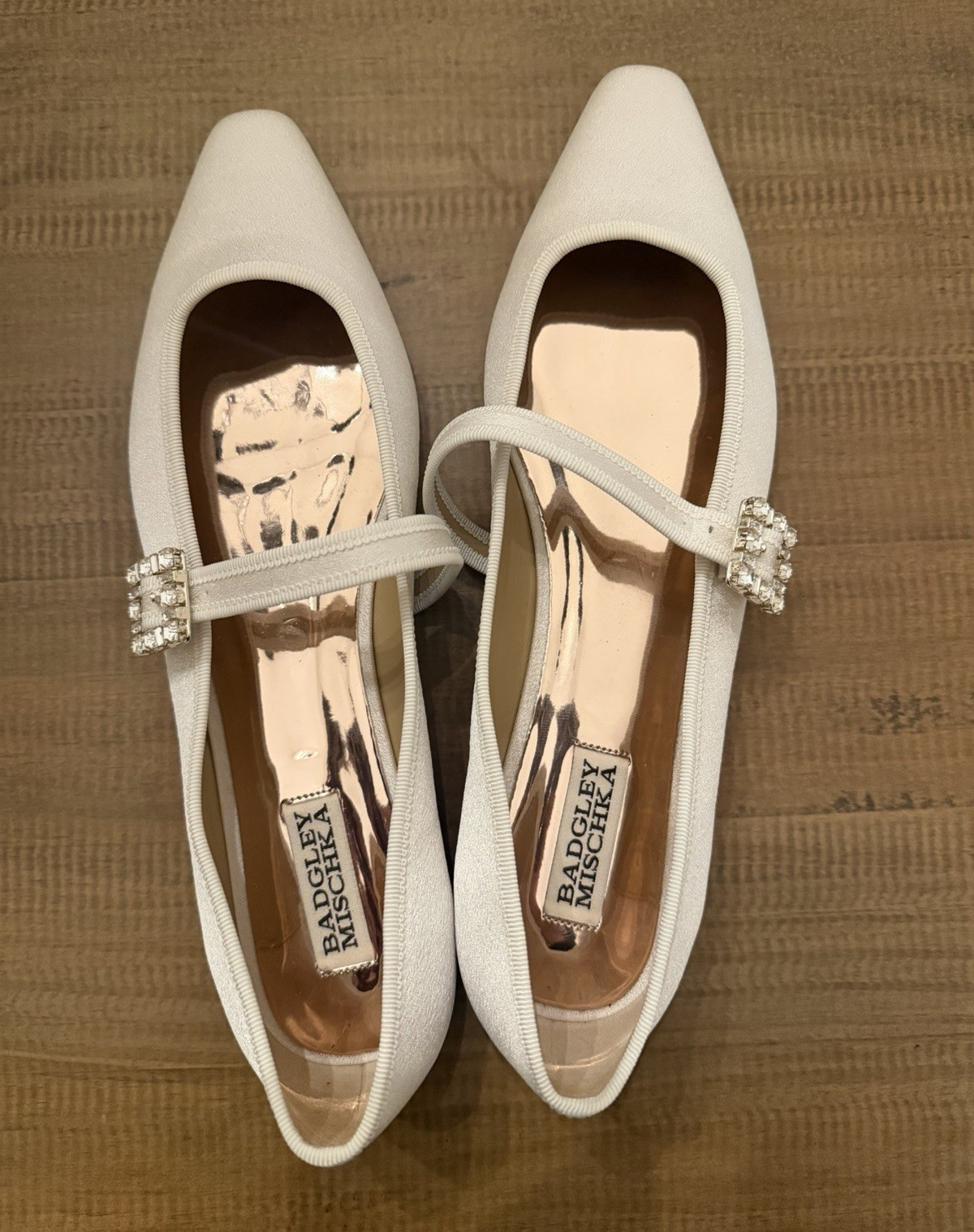 Badgley Mischka Ivory Satin Mary Jane Flats Rhinestone Buckle Square Toe – 10