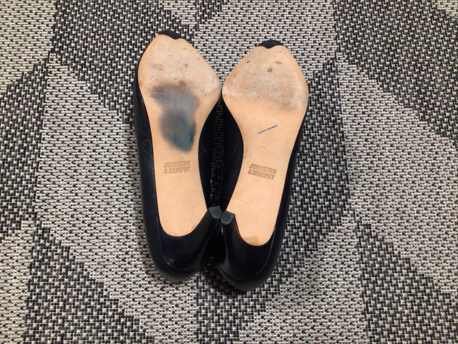 Johnston &Murphy Black Leather Pointed Toe Bootie Slip On Shoes 9.5 M