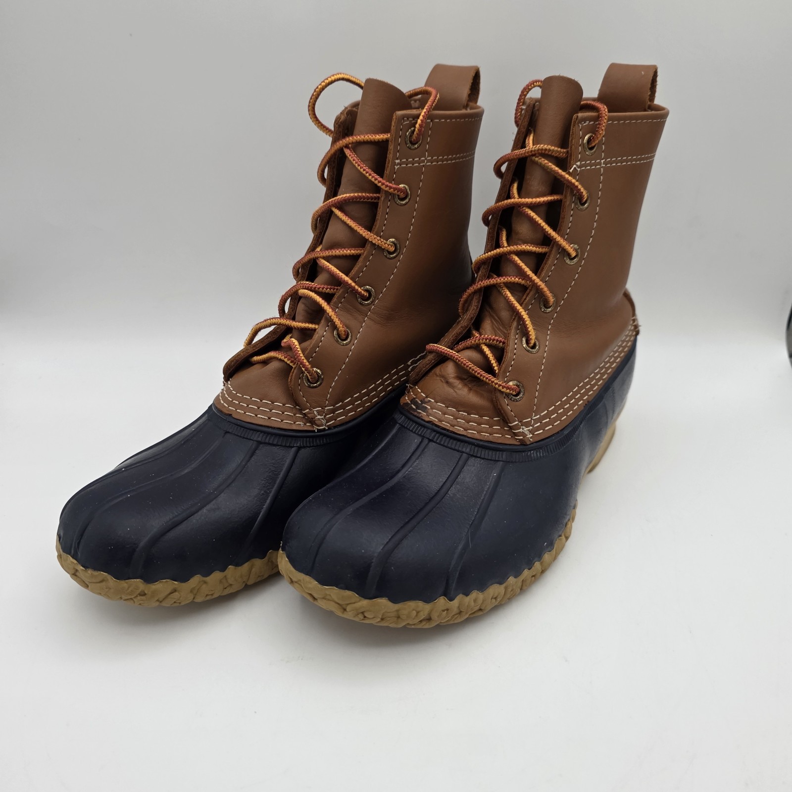 LL Bean Unisex Maine Bean Boot Shoe Leather Duck Boots Tan and Navy M – 7, W – 9
