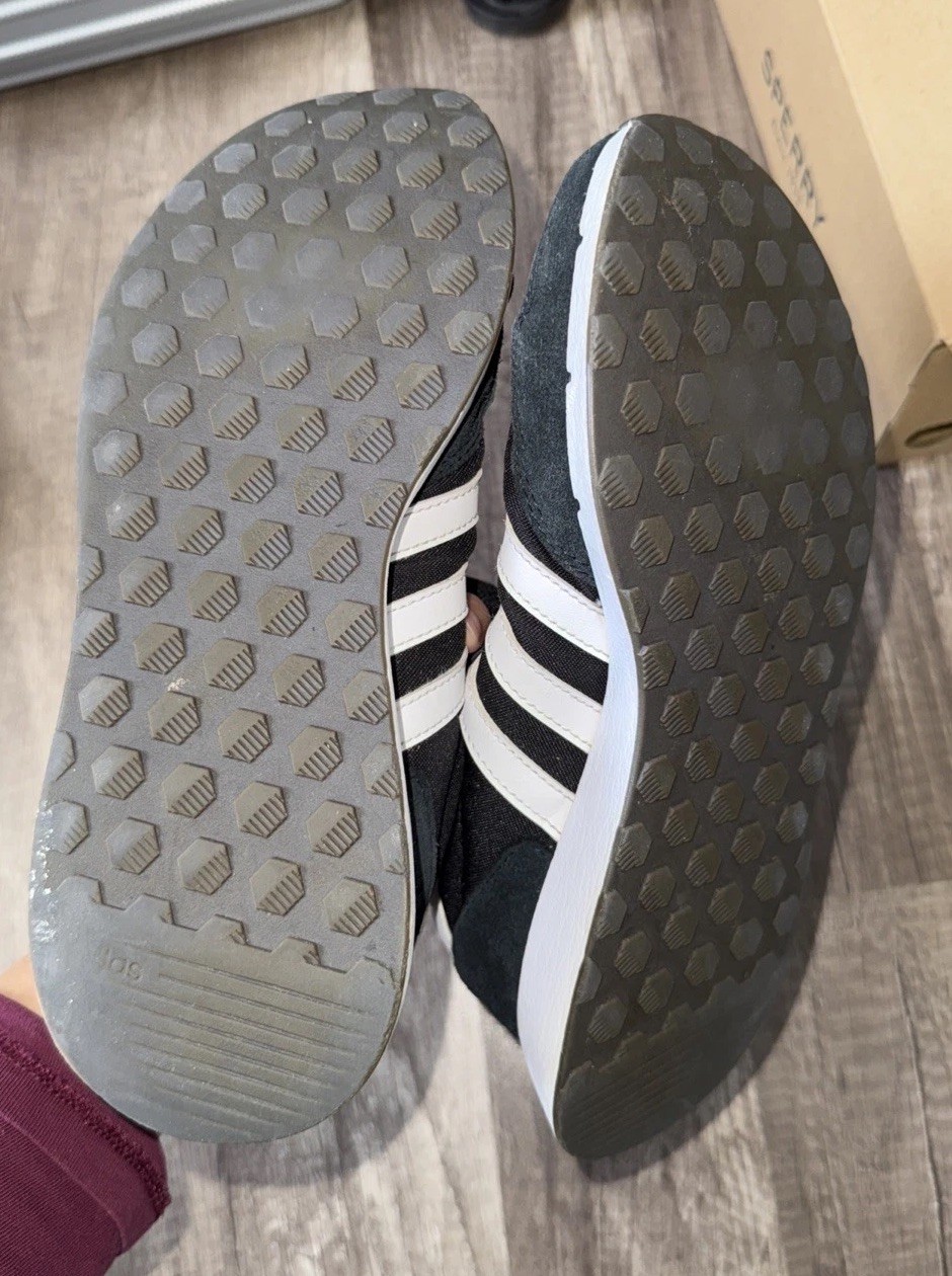 Adidas Run 60’s 2.0 Women’s Black/White Running Shoes Size 6
