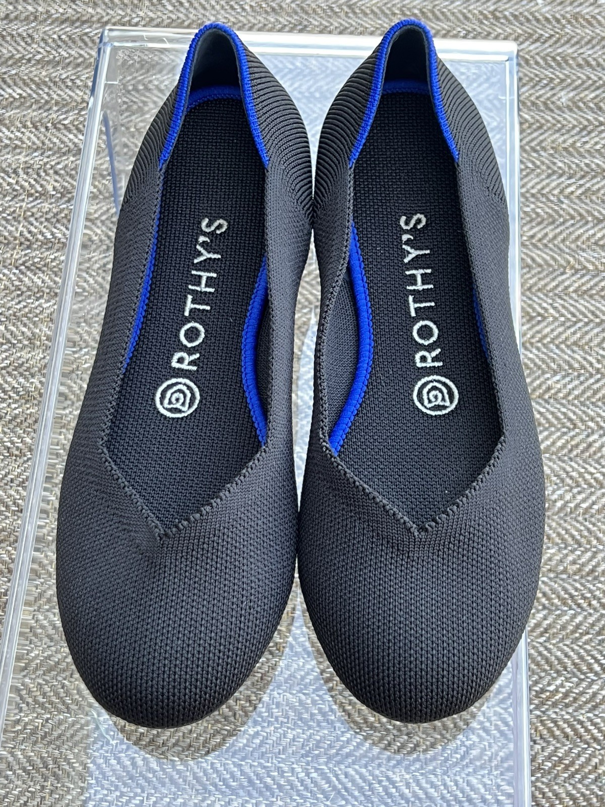 Rothy’s Black Round Toe The Flat Slip On Knit Ballet Flats, size 6.5