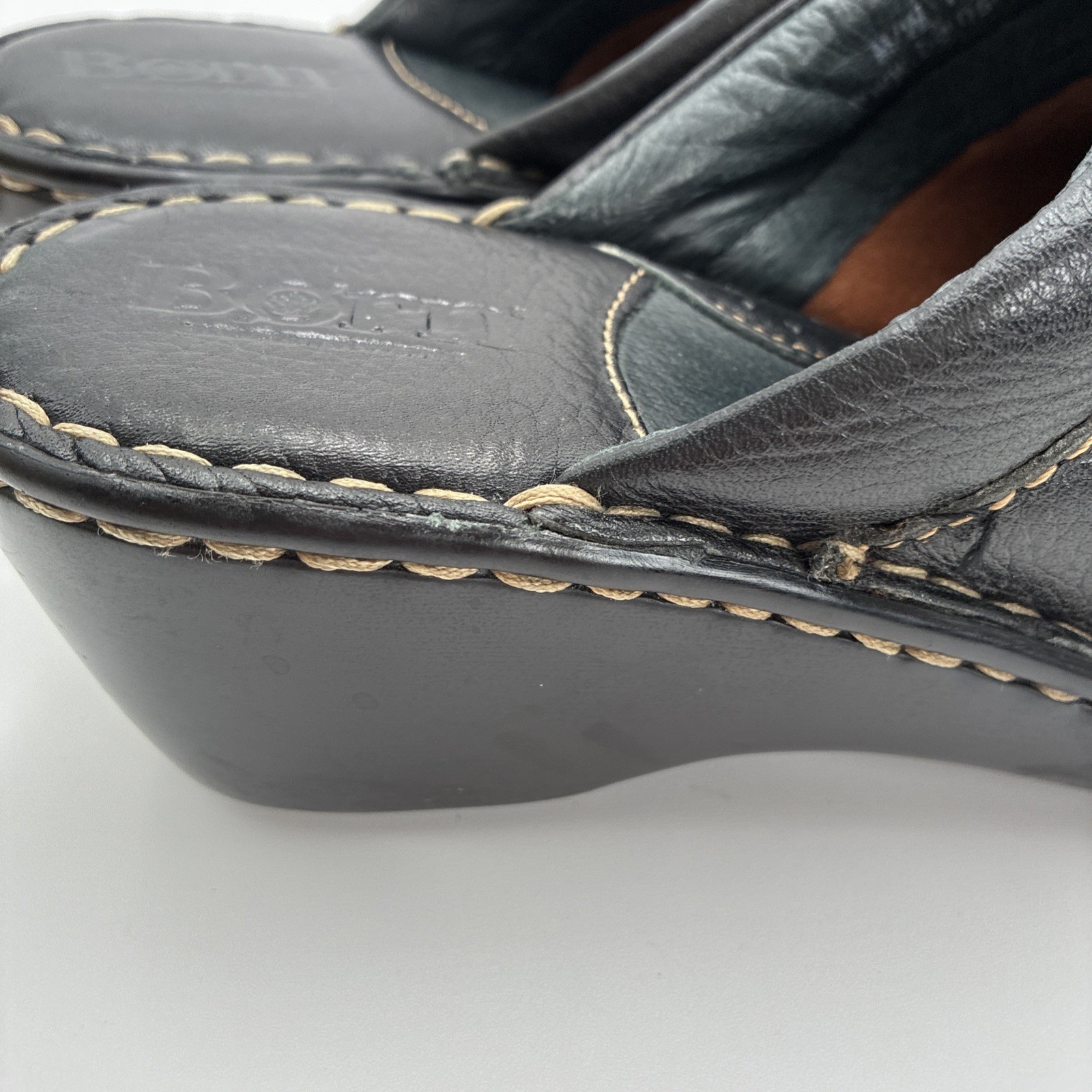 Born Womens Black Leather Clogs Mules W31402 Opanka Stitched Shoes Size 7/38