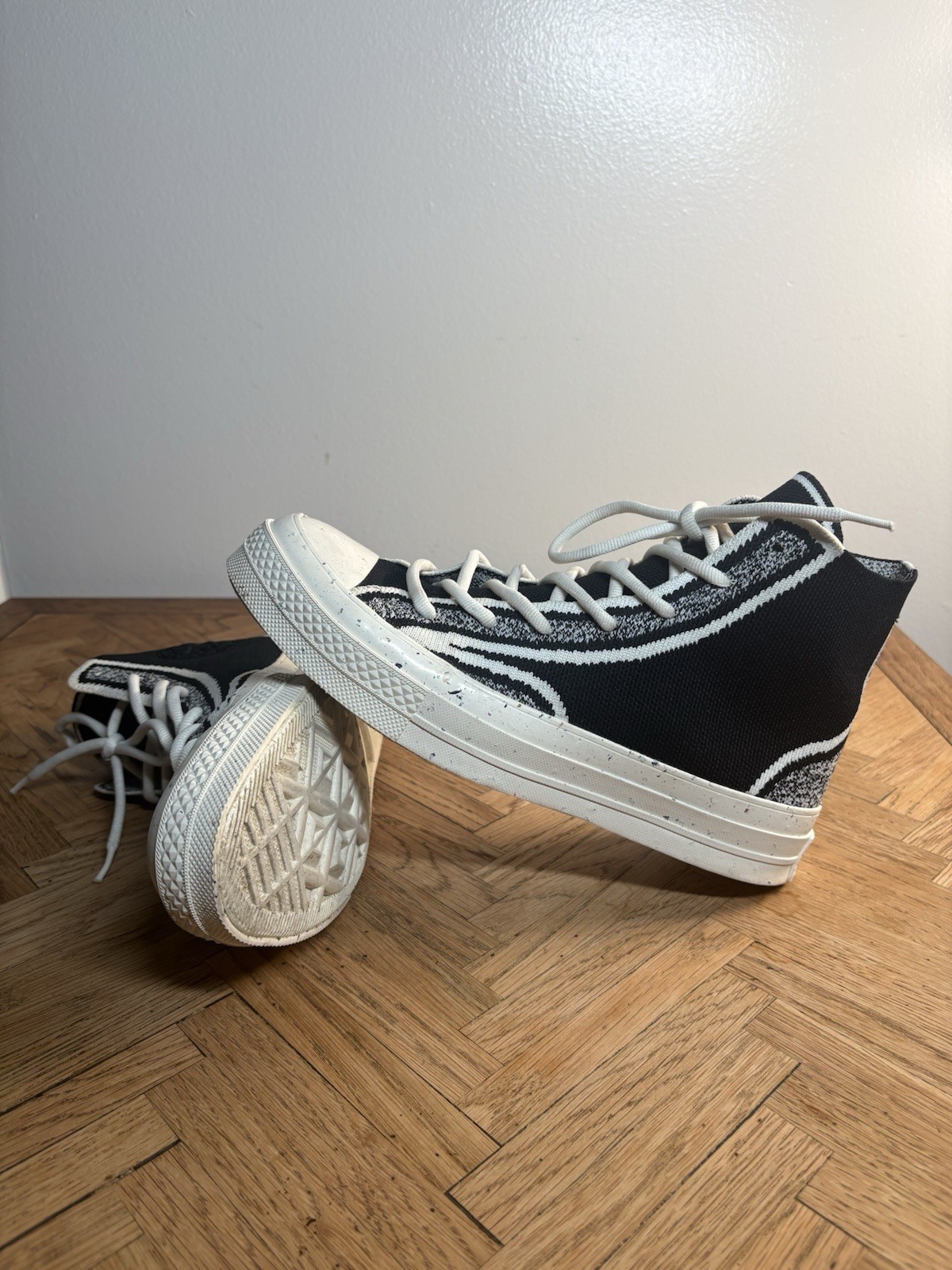 CONVERSE Chuck Taylor 70 Renew Black & White Textile Unisex Sneakers M6- W8