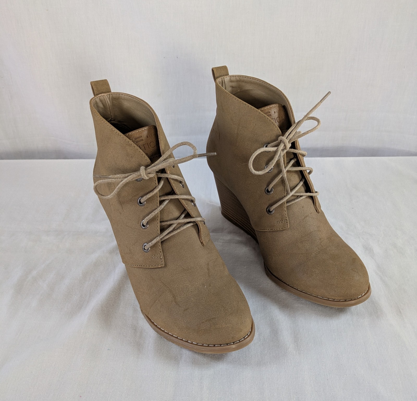Nautica Waterline Womens Size 8.5 Booties Tan Ankle Boots Wedge Heel 3.25 in H