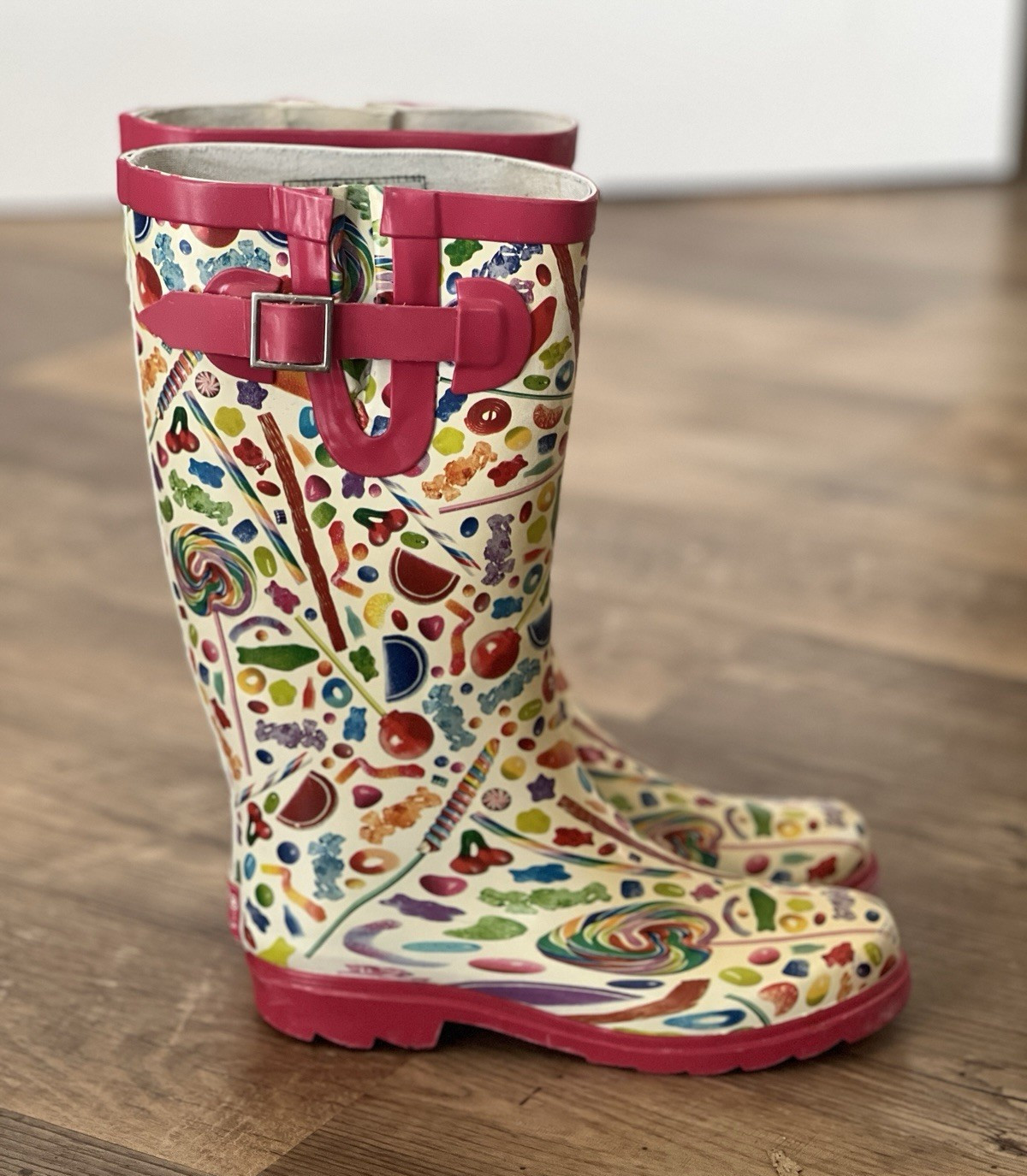 Dylan’s Candy Bar Women’s US 6 Limited Edition Rain Boots