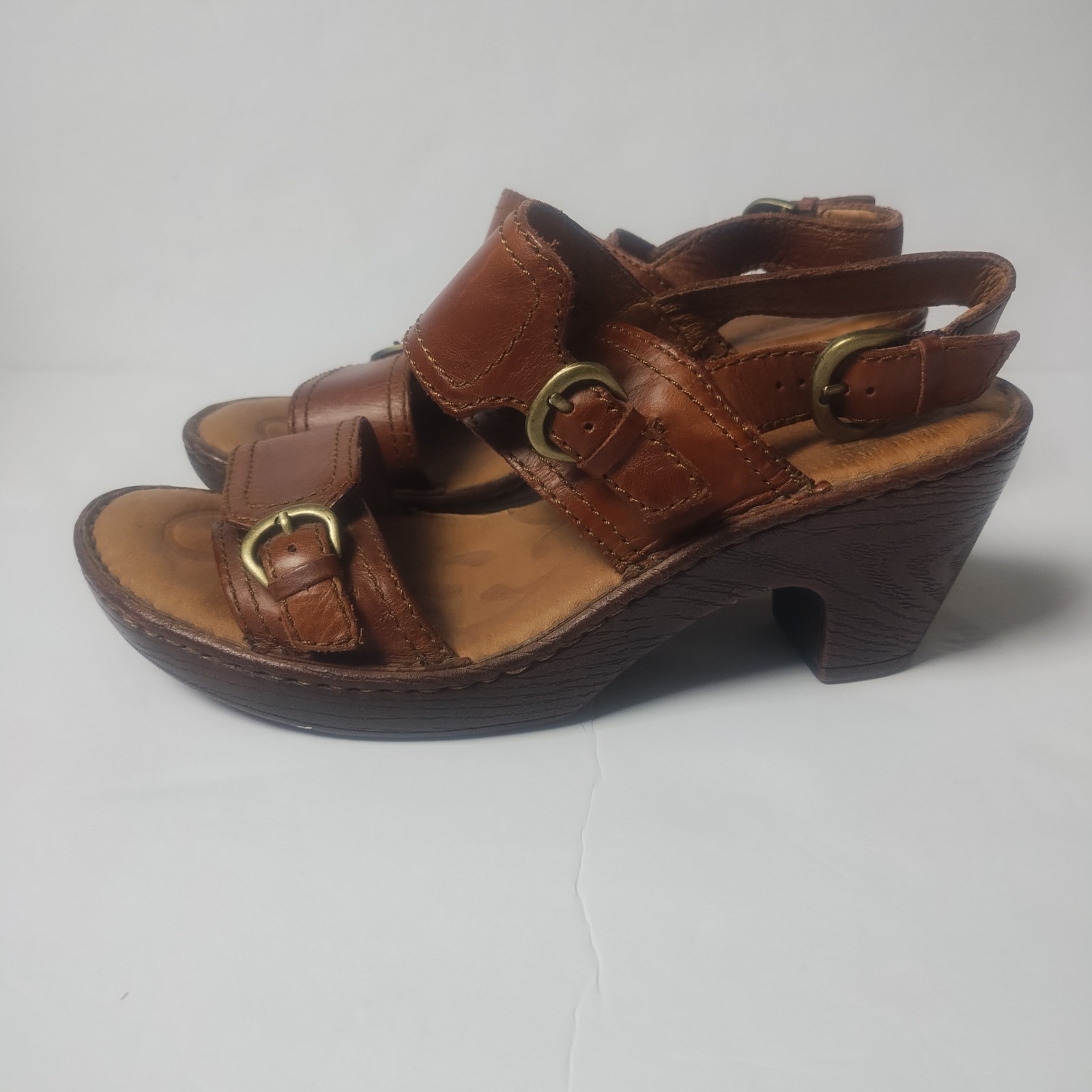 Born Leather Heel Sandals Women 8 Brown Strappy Buckle Boho Comfort