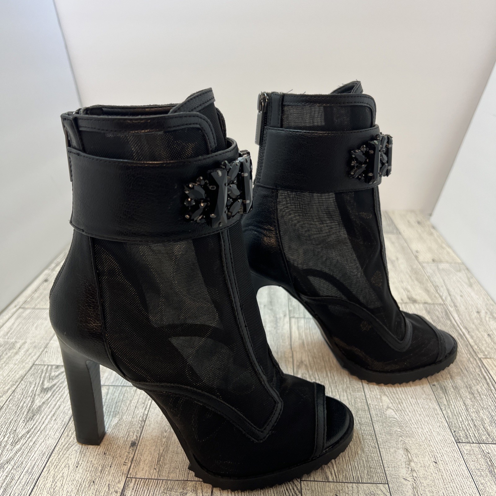 Karl Lagerfeld Paris Blayze Lug Sole Booties – Black, sz 5M NIB