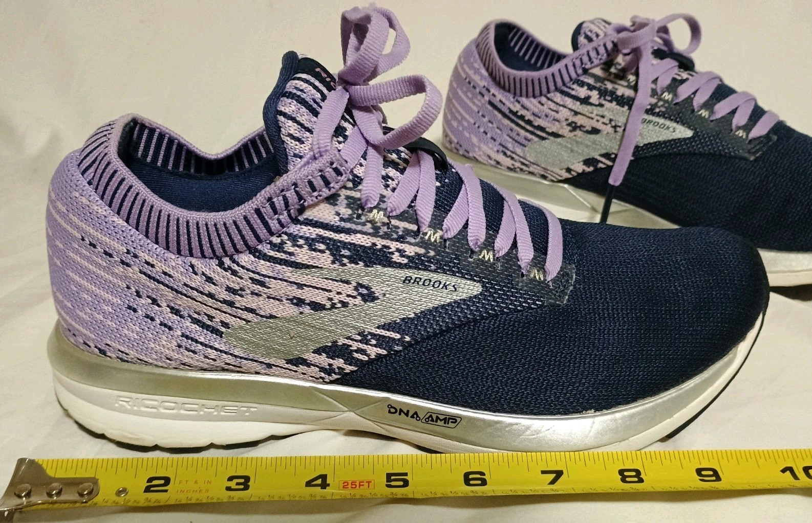 BROOKS Women’s RICOCHET🏵️sz 8.5 Medium B Running Shoes Sneakers EUR 40 – UK 6.5
