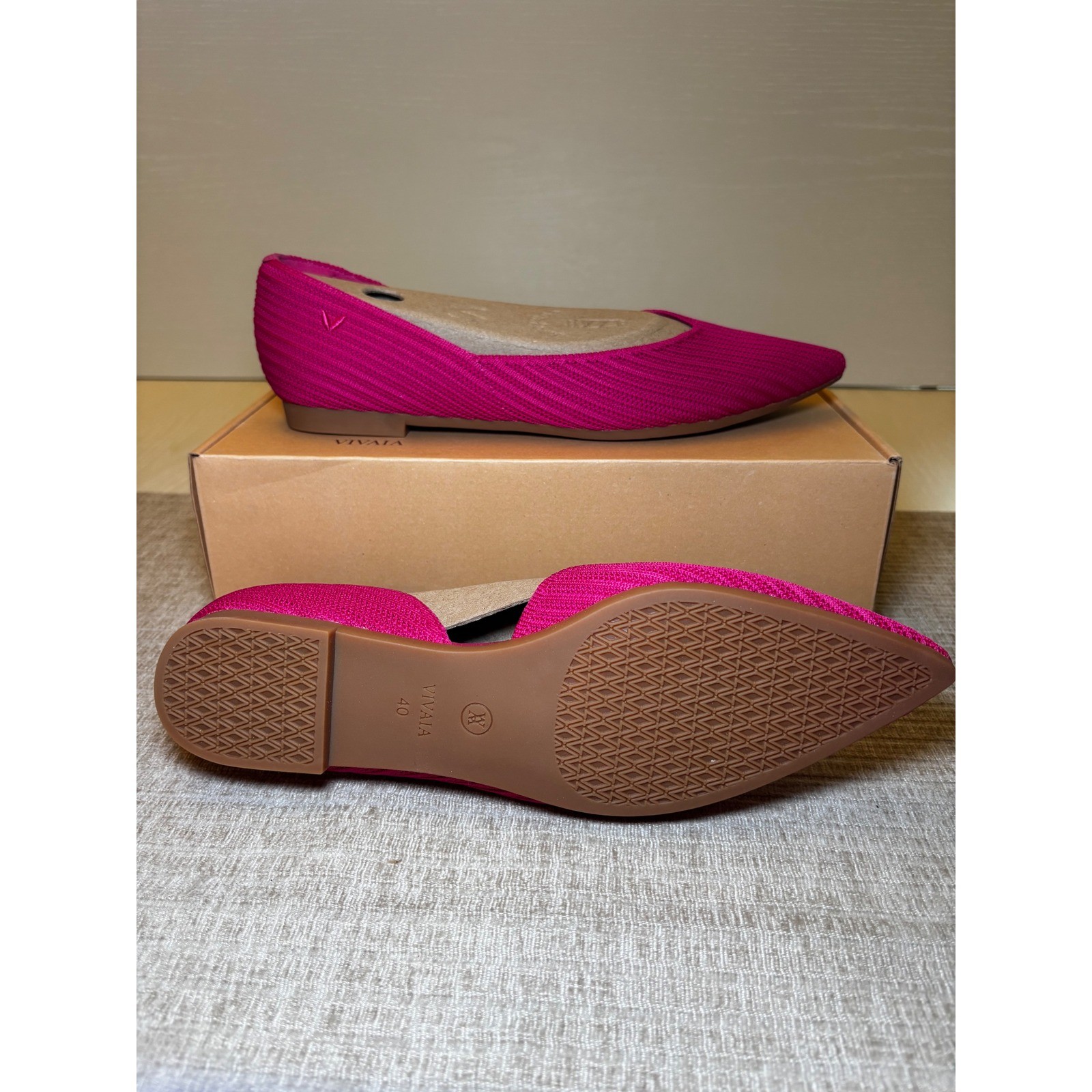 VIVAIA Pointed-Toe D’Orsay Flats (Melia) – EU 40 / US 9