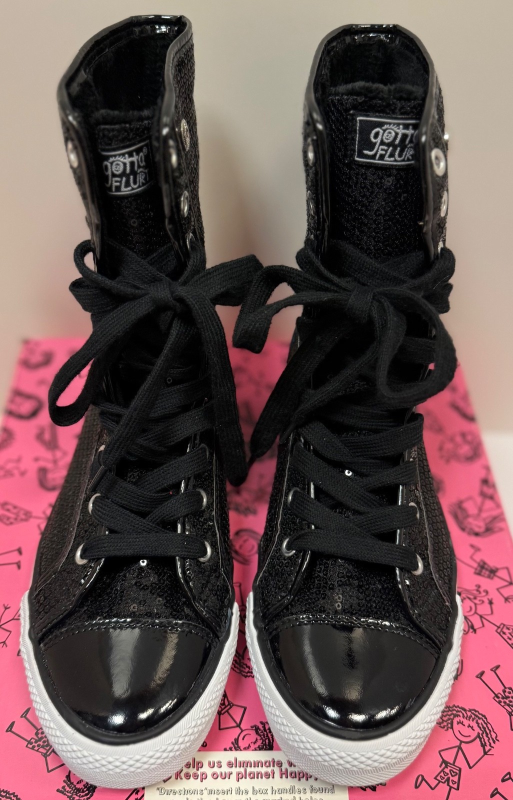 Gotta® Flurt Women’s size 8 Black Sneakers Sequin Hi-Top Funky Glam NIB