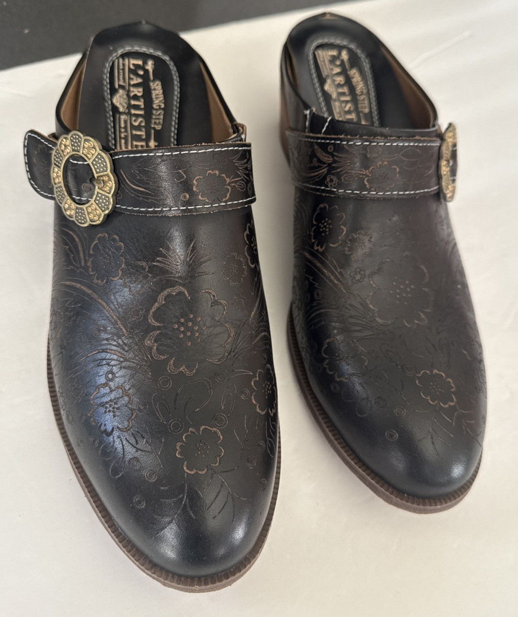 L’Artiste Spring Step Brown Hand Painted Floral Leather Clog Mule Size 42/US 11