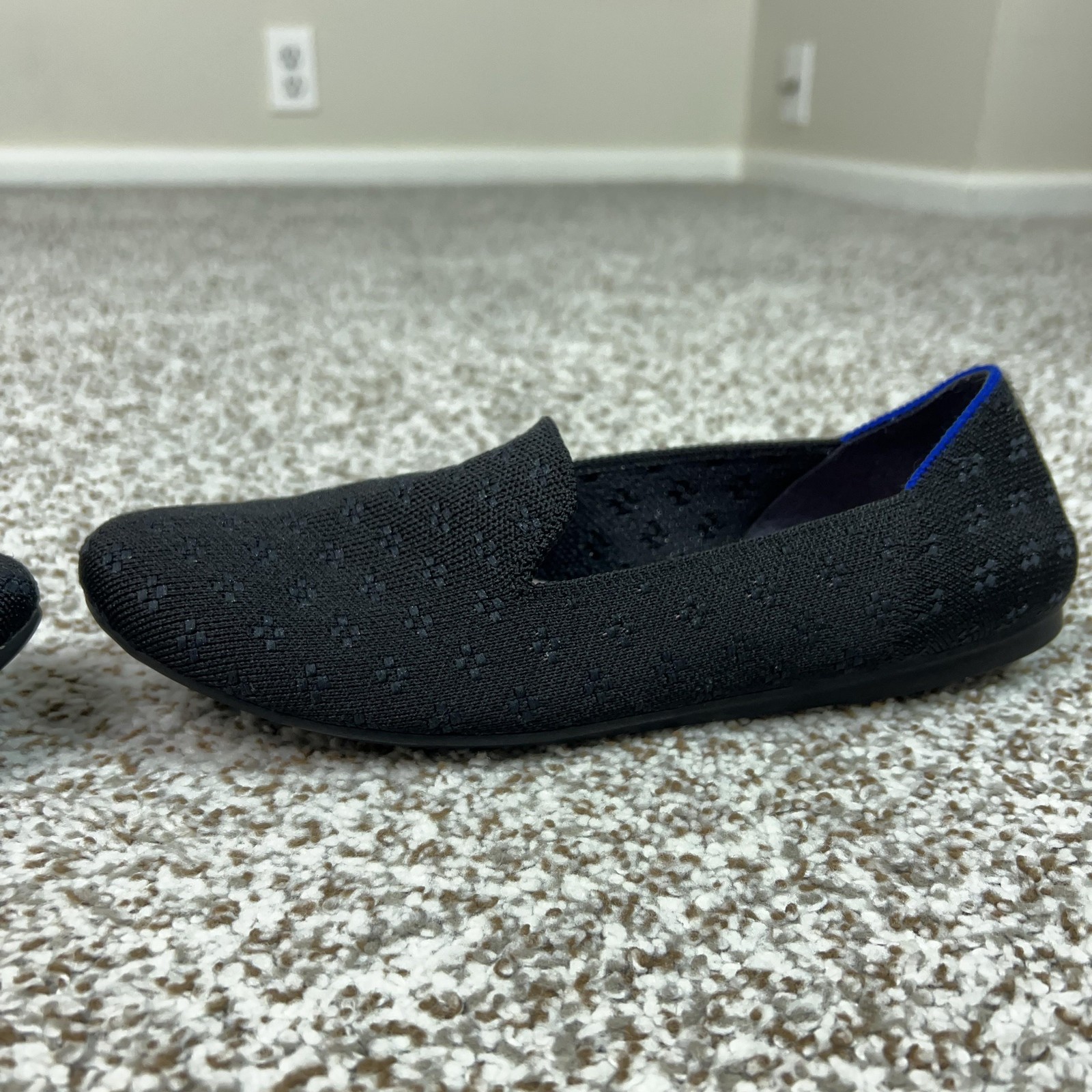 Rothys Shoes Womens Size 8.5 Black The Loafer Knit Flats Round Toe Casual Travel