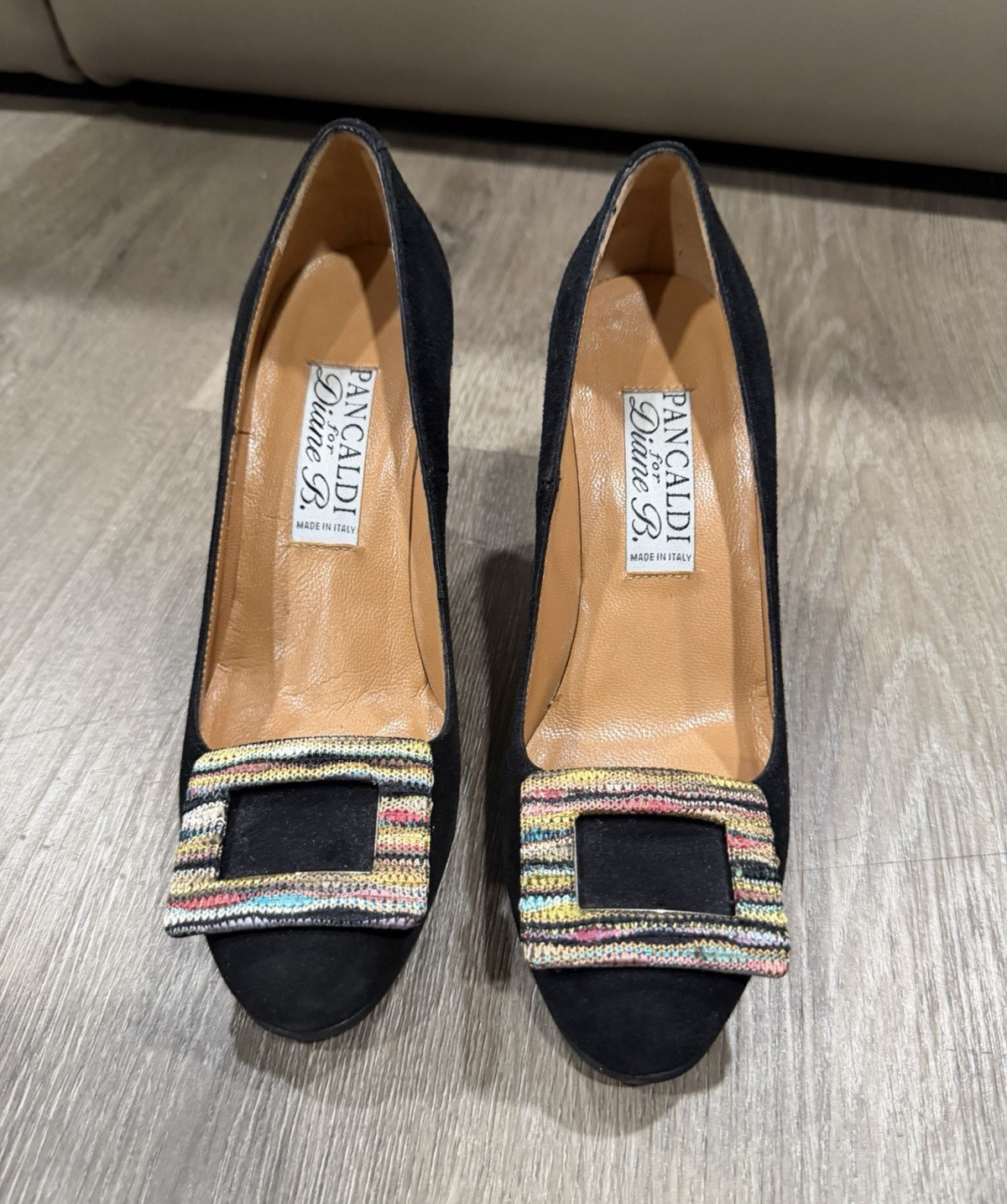Pancaldi Black Suede Pumps Multicolor Buckle Accent Round Toe sz 36 ( USA5.5-6)