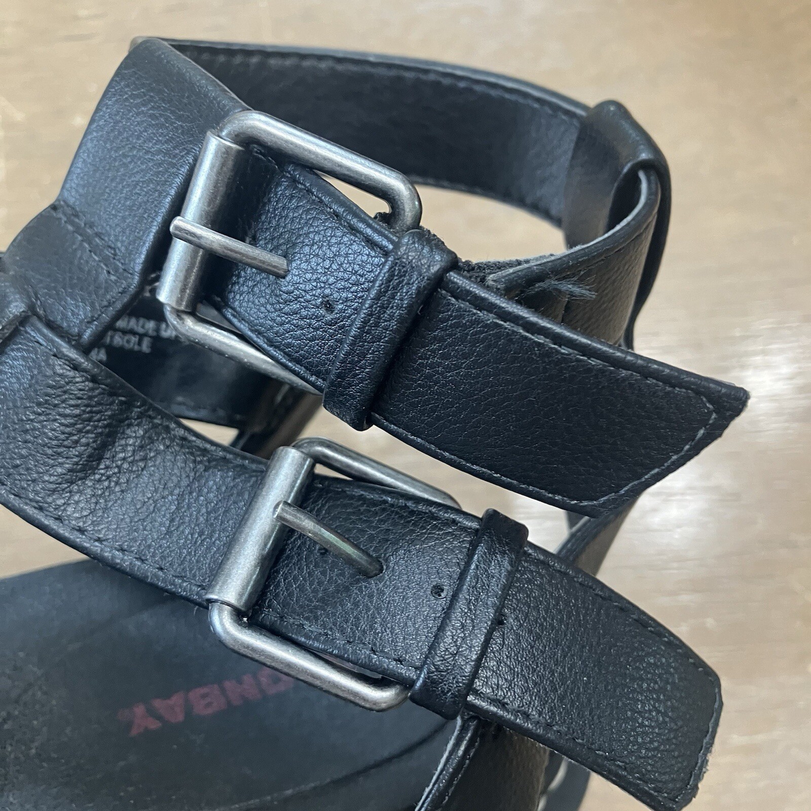Vintage Y2K UNIONBAY Chunky Platform Black Fisherman Sandals Women’s 9M Buckles