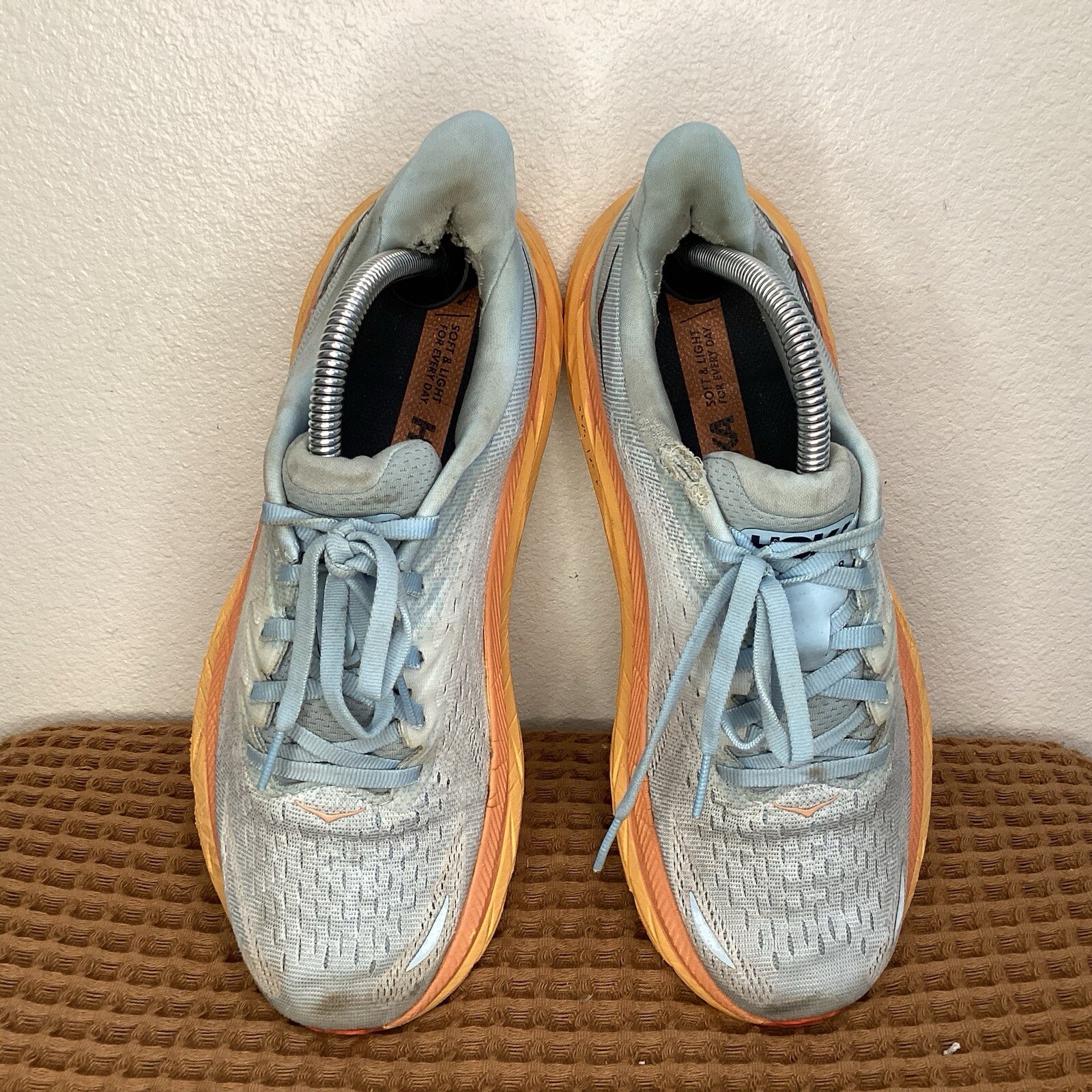 Hoka One Clifton 8 Women’s Size 9 B Running Shoes Lace Up Sneakers Blue Yellow