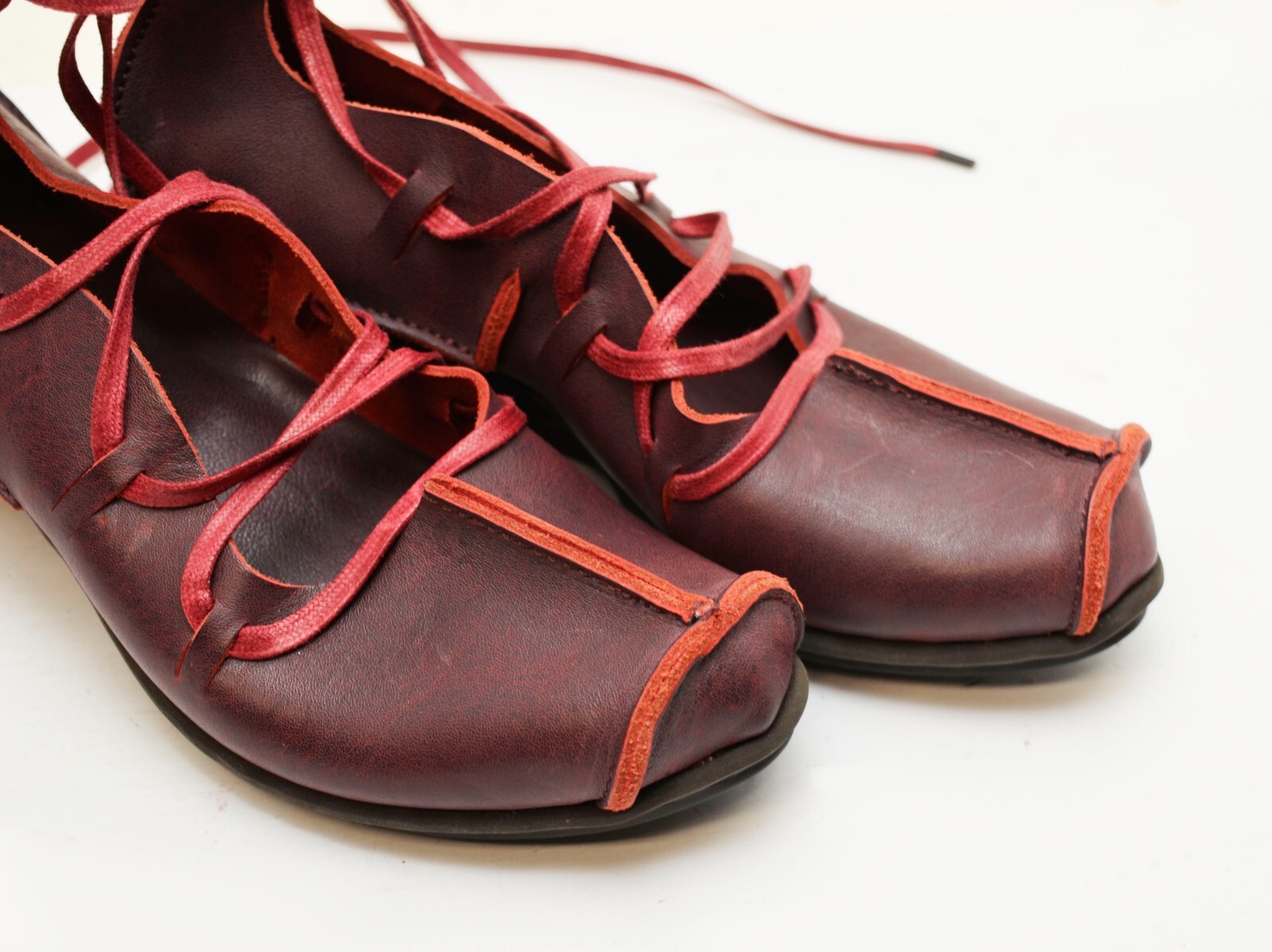 Trippen Blade f Handmade in Germany Red Waw Leather Wedge Court Shoe – Sz 35