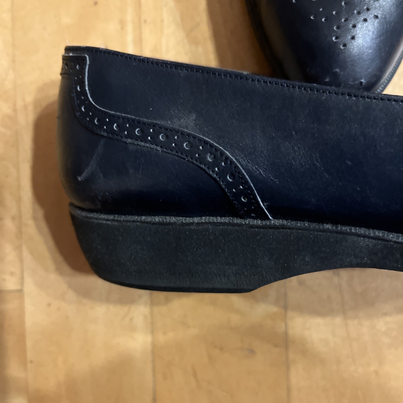 FERRAGAMO Boutique 8.5AAA VTG Navy Blue Lace-Up Flats Loafers Italy Crepe Sole