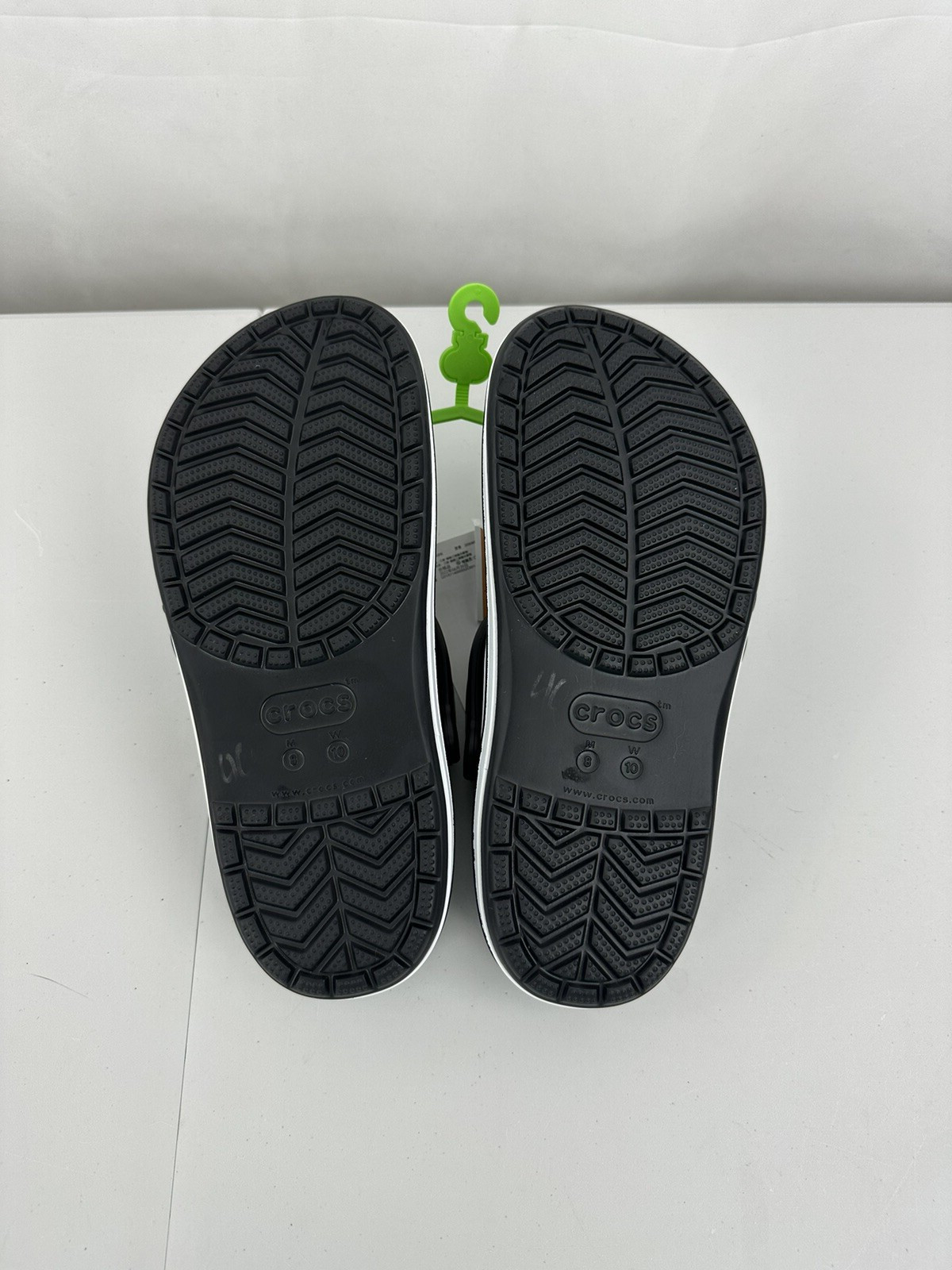 Crocs Bayaband Clog Unisex Women’s US Size 10 Black & White 205089-066 NWT