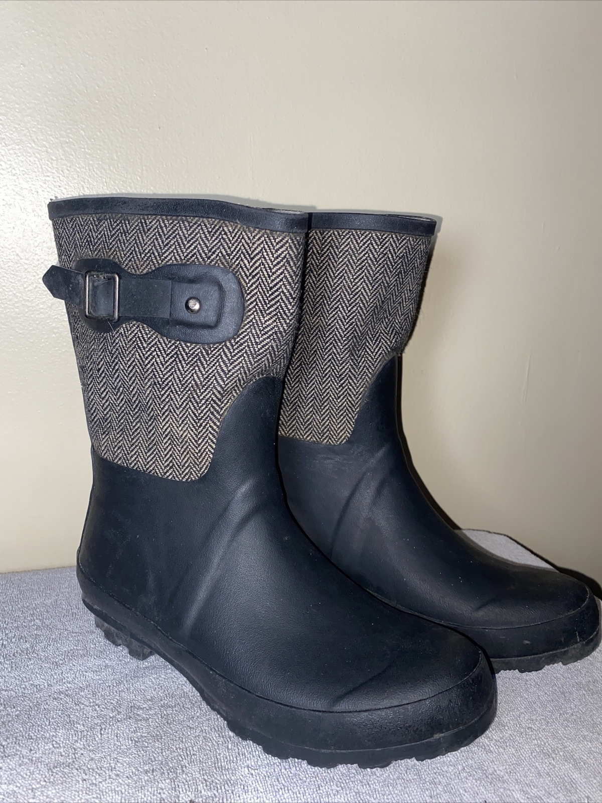 Chooka Women’s Mid-Height Rain/Winter Boots Black Size US 8