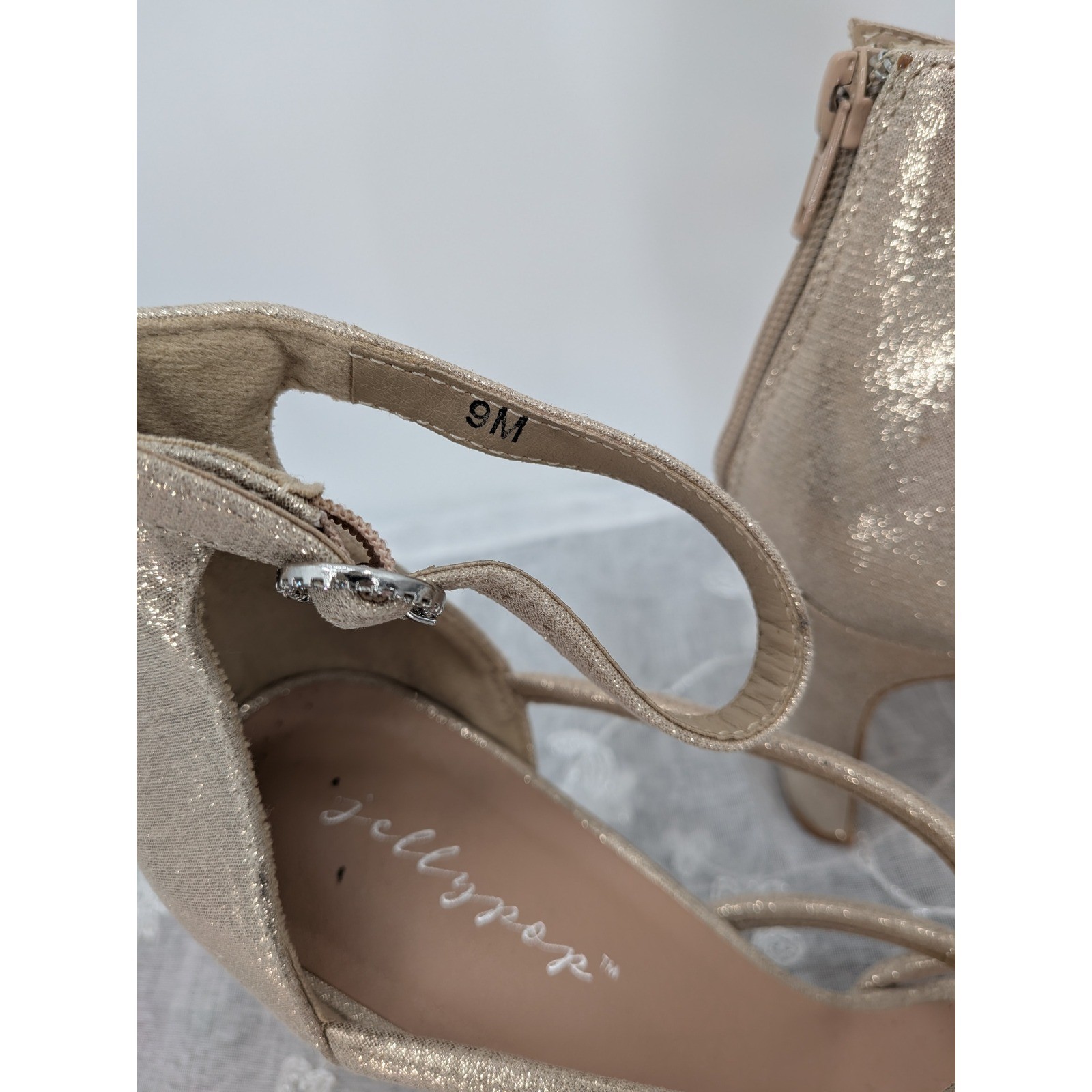 Prom Bride Champagne Gold Metallic Strappy Block Heel Square Toe 9M Jellypop