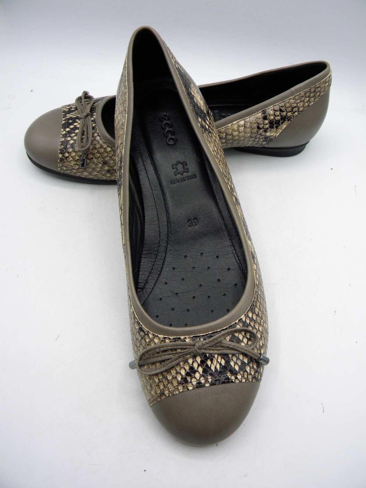 ECCO Touch Ballerina Snake Print Leather & Sage Cap Toe Ballet Flat Sz 39 NEW