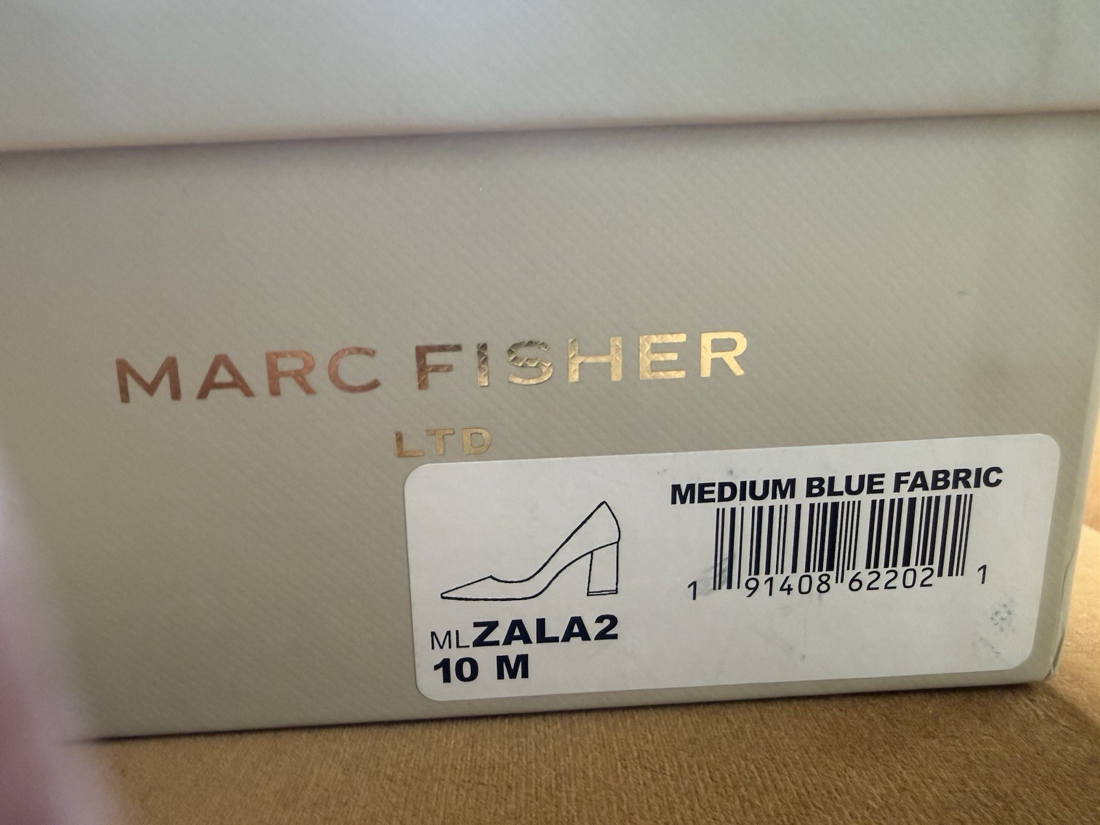 Marc Fisher LTD medium blue fabric pumps NIB 10M