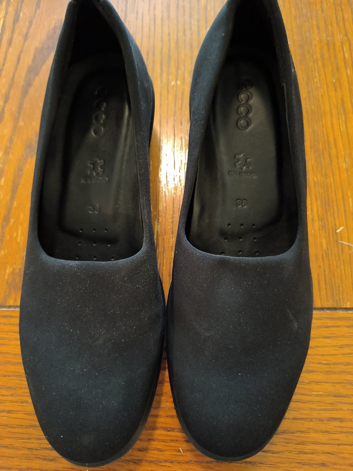 ECCO Women’s Black Slip On EU 38 Wedge Shoes Textile/Leather Comfort
