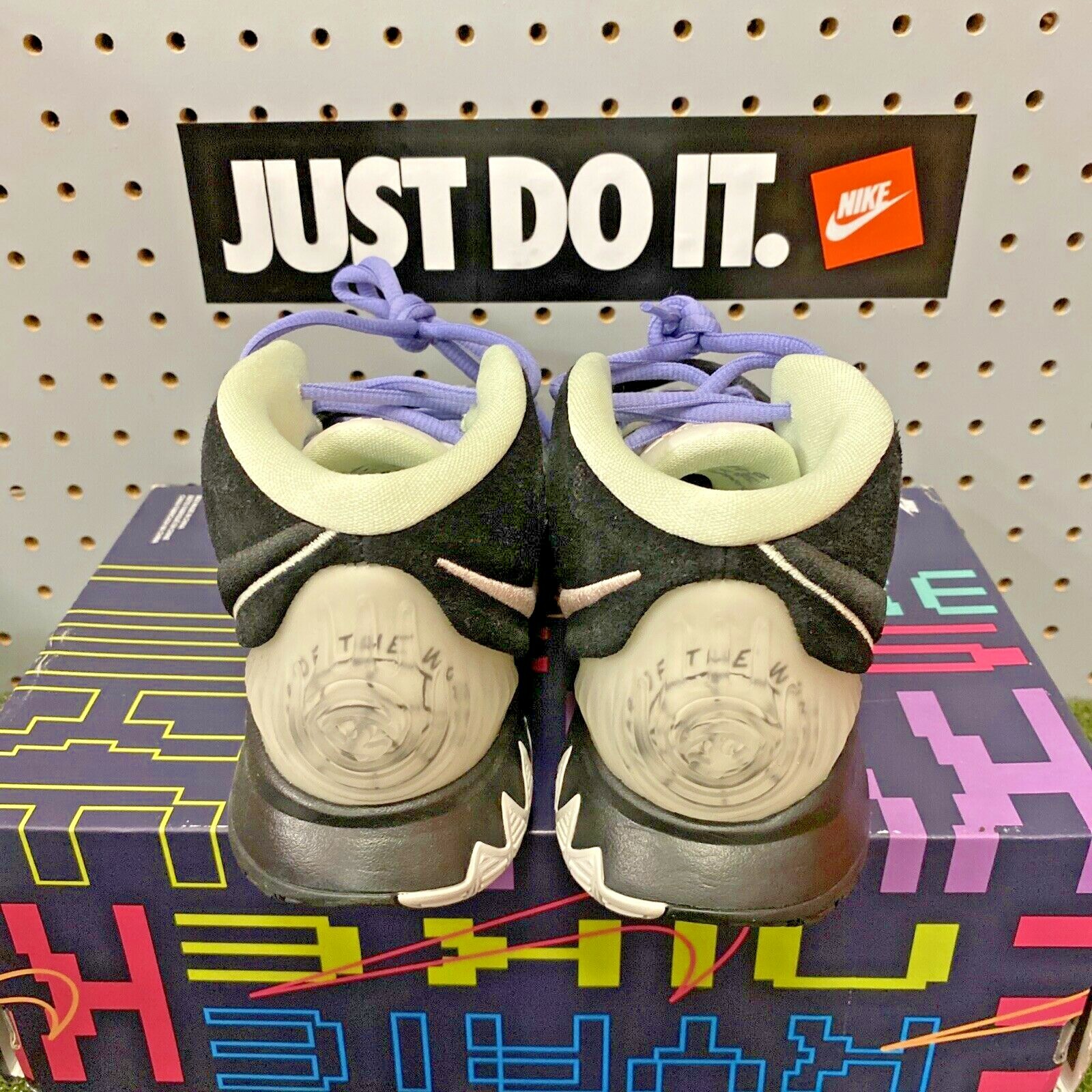 Nike Kyrie 6 AI Asia NEW CD5031 001 Black White Size Women’s 5 / Men’s 3.5 NEW