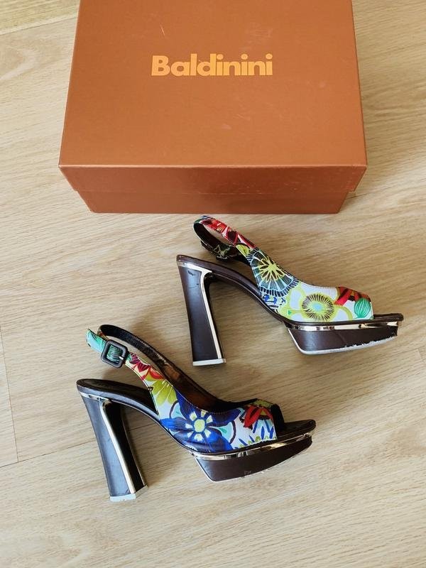 Women Baldinini heels multicolor leather 39