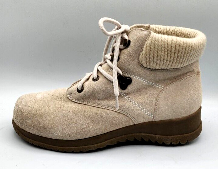 Wanderlust Ankle Boots Boston Winter T10459 Beige Suede Hiking Granolagirl 8.5 W