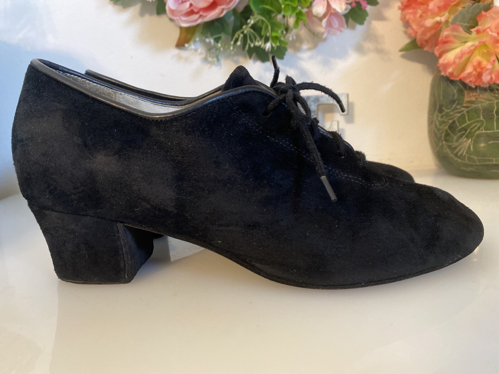 Vintage Celebrity Suede Handmade In USA Black Lace Up Heel Shoes Women Size 7.5