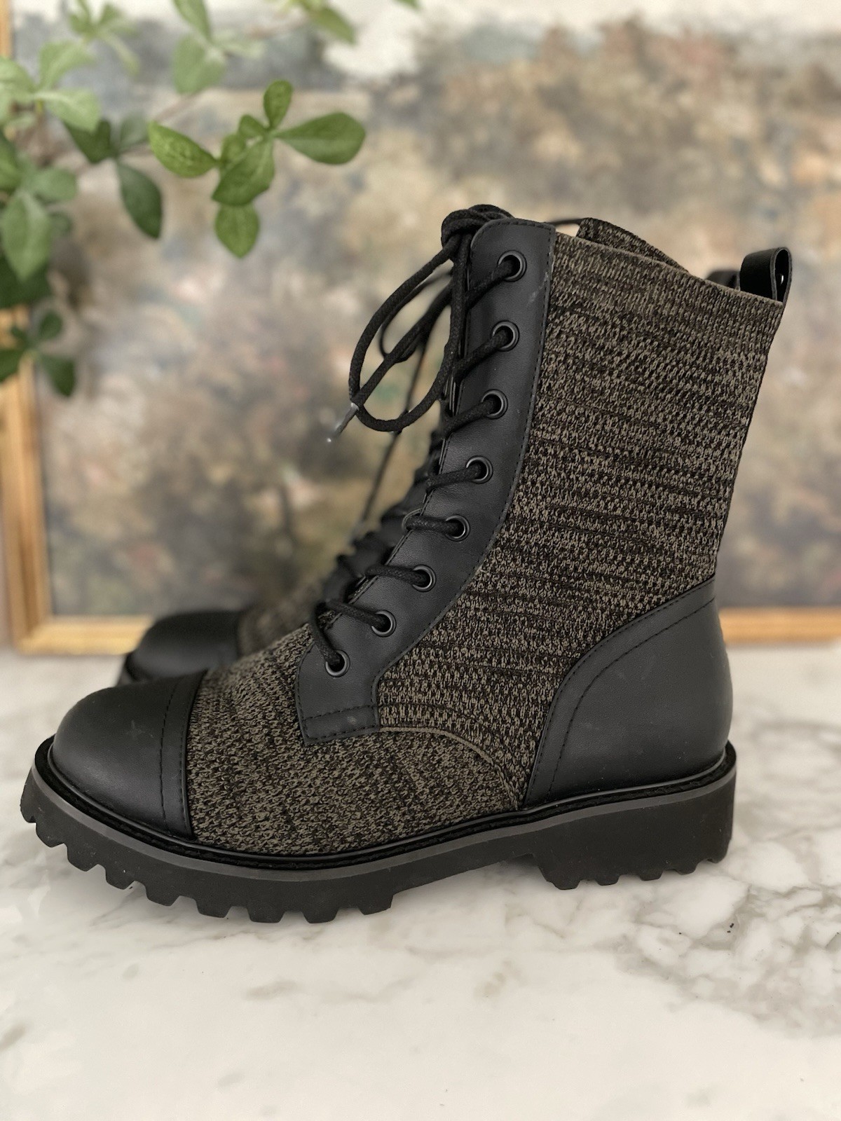 Vivaia Florence Chunky Combat Boots 39 Size 8 Green Black Water RPL