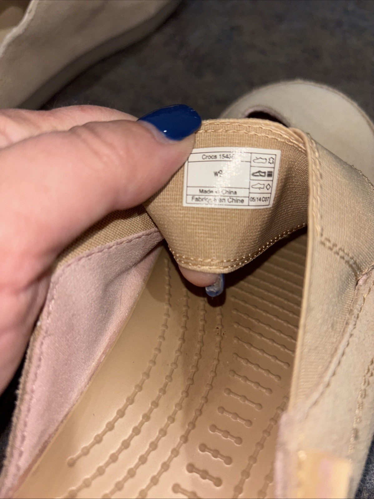Crocs Edie Tan Chai Suede Croslite Sandal Slide Mule Woman Sz 9 Excellent Cond