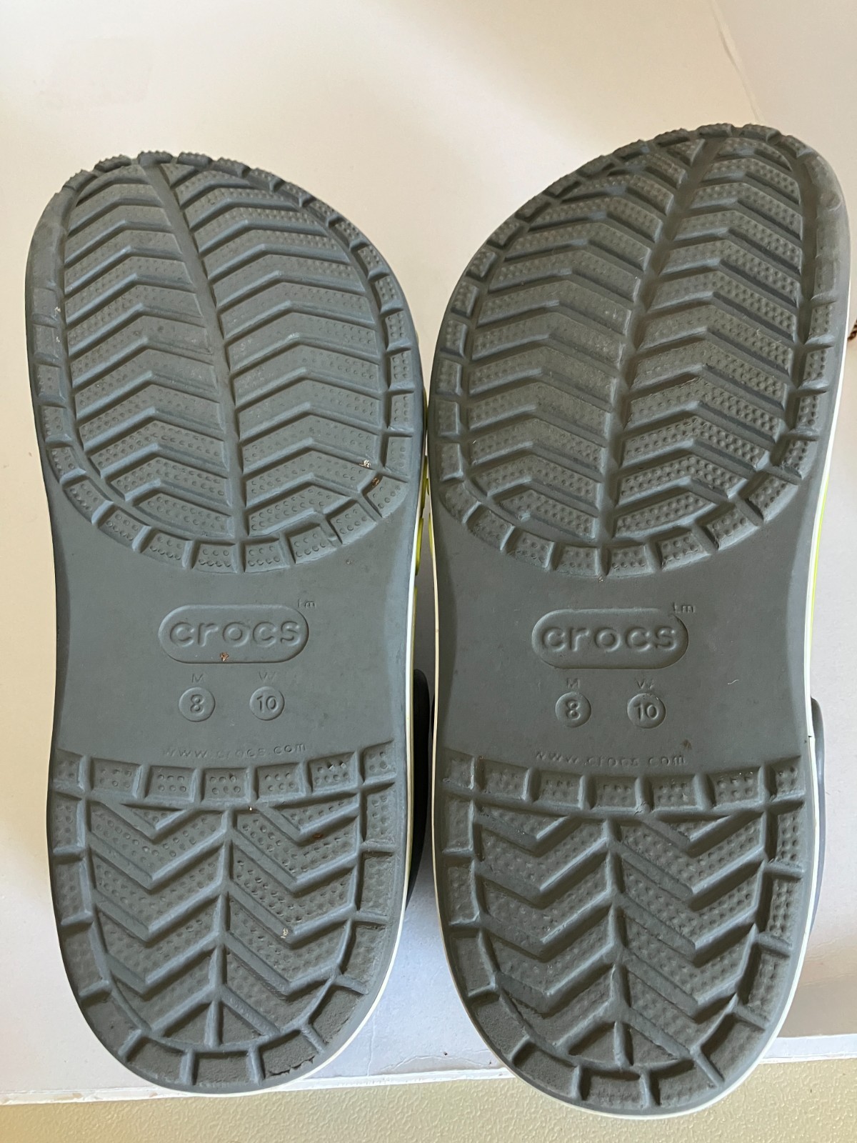 Crocs Bayaband Slip On Clogs Unisex Comfort W 10 M 8 Gray/Green
