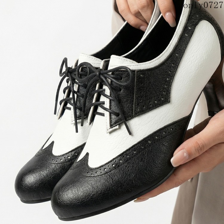 Womens Retro Wing Tip Brogues Mid Block Kitten Heel Casual Pumps Shoes Plus Size