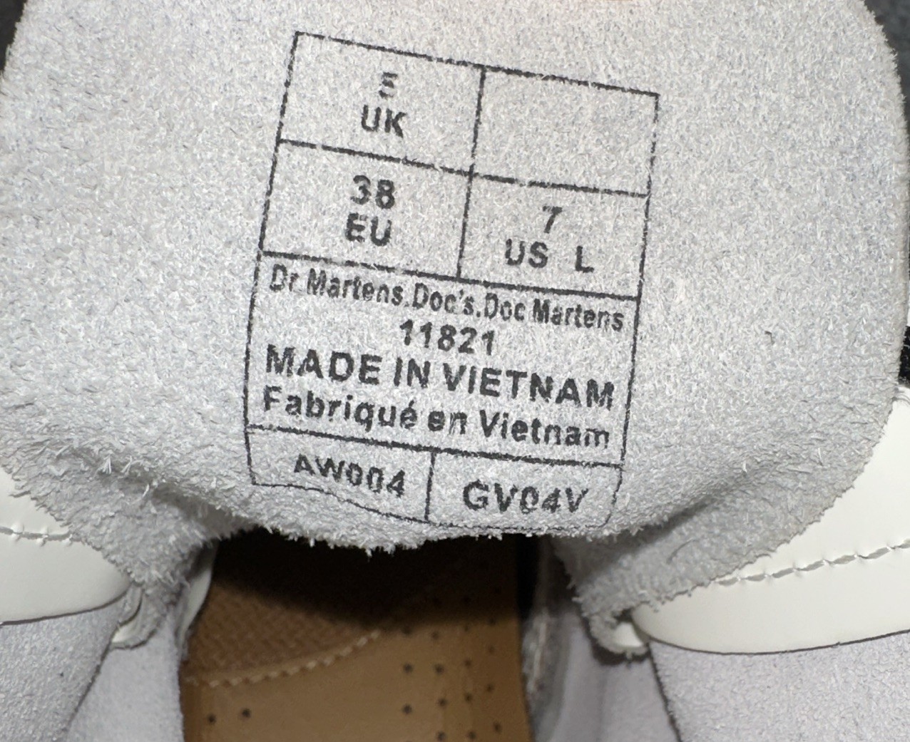 Dr. Martens 1460 Women’s White Leather Lace-Up Ankle Combat Boots US 7