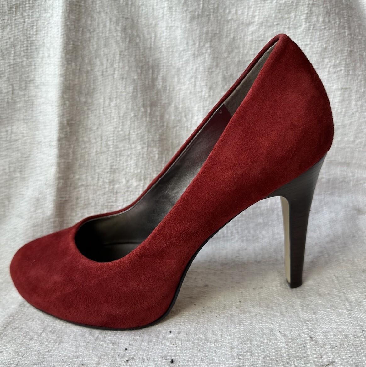 Banana Republic Womens Red Suede High Heel Platform Pumps Sz 7M Used